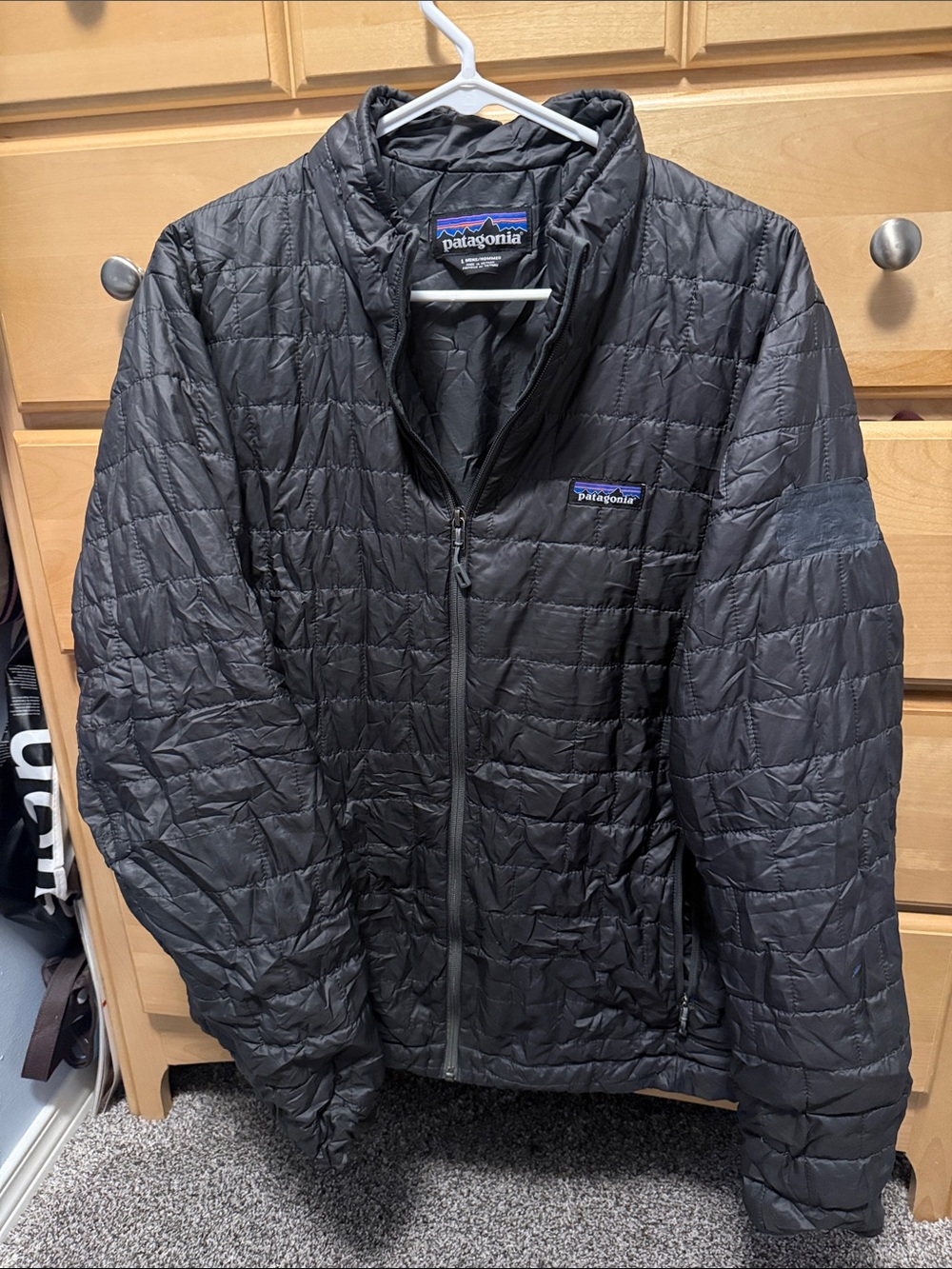 Patagonia Men's forge gray nano puff jacket